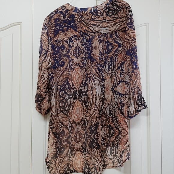 Blouse - Picture 2 of 2